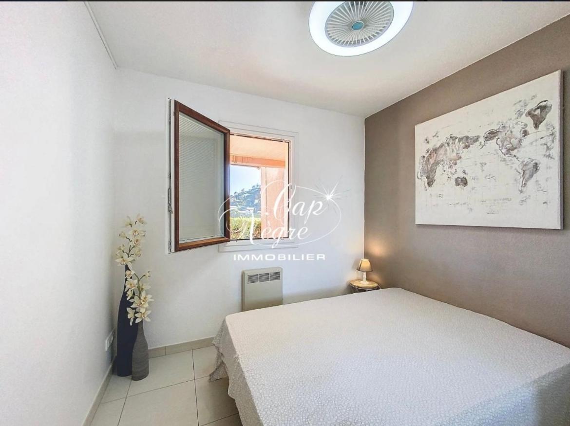 Appartement Terrasse De 30M2 Vue Mer Panoramique 1 Chambre à Cavalaire-sur-Mer Extérieur photo