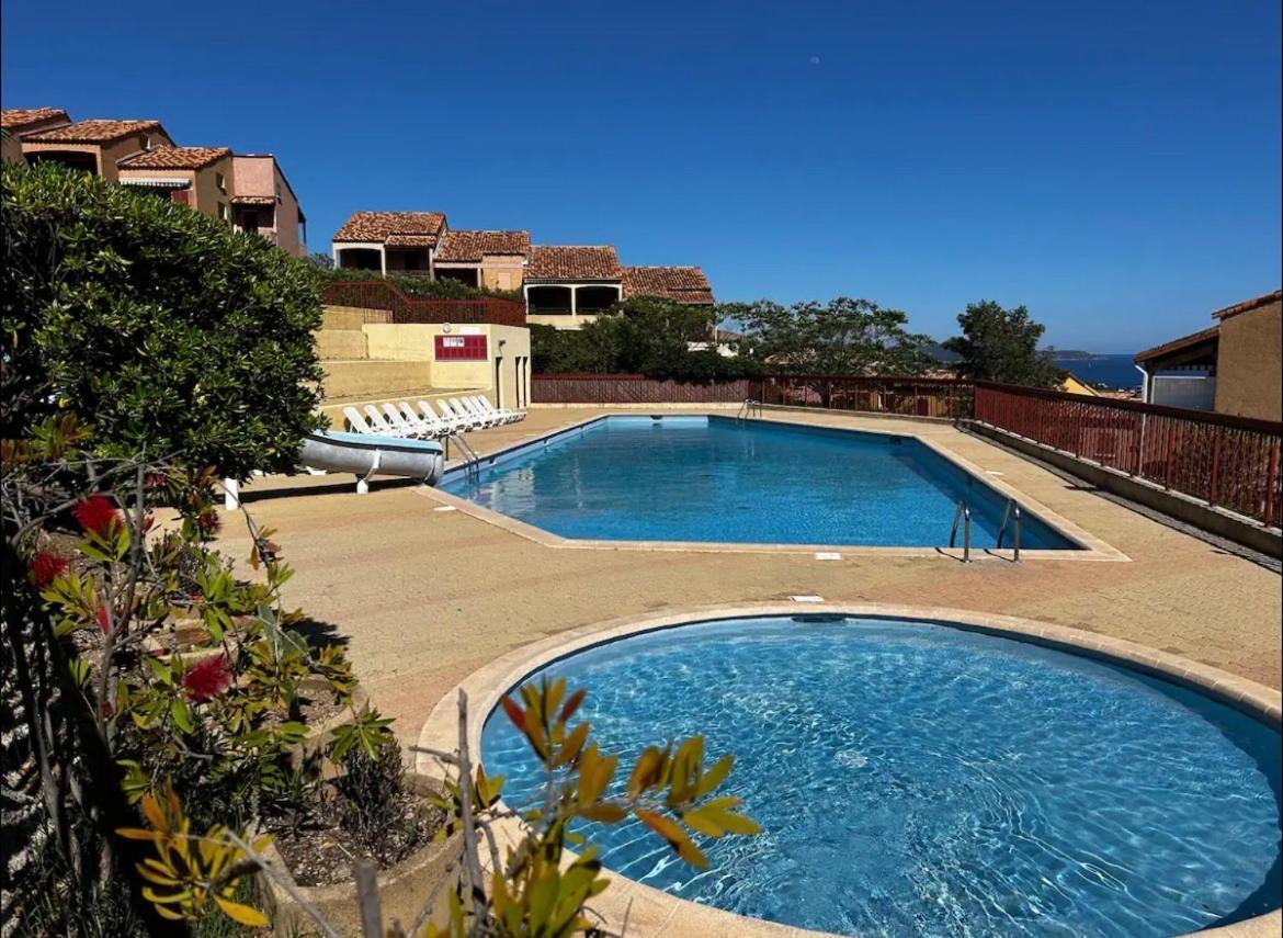 Appartement Terrasse De 30M2 Vue Mer Panoramique 1 Chambre à Cavalaire-sur-Mer Extérieur photo